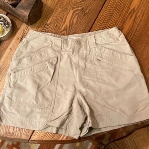 Hiking shorts with lots of pockets